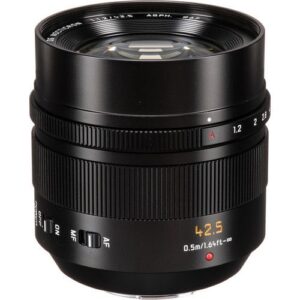 Panasonic Leica DG Nocticron 425mm f12 ASPH 1