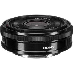 Sony E 20mm f2.8 Lens 2